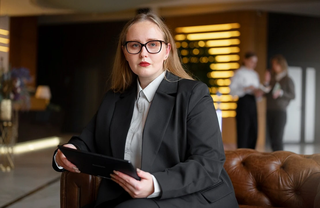  Specialist help Providing free legal advice.